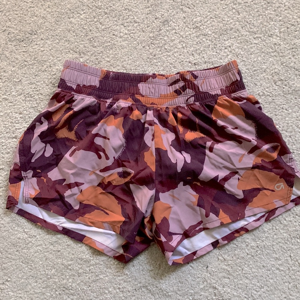 Gap Fit lined running shorts